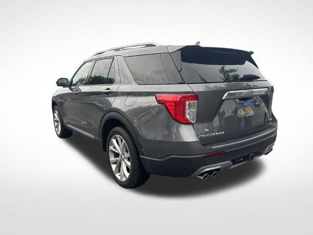 Certified 2023 Ford Explorer Platinum w/ Technology Package AWD/4WD image 6