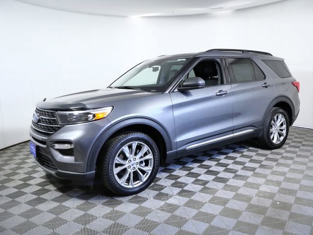 Certified 2021 Ford Explorer XLT w/ Equipment Group 202A image 5