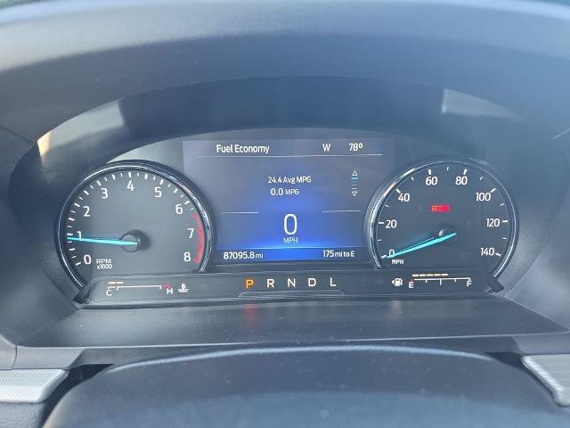 Certified 2022 Ford Explorer XLT w/ Equipment Group 202A AWD/4WD image 26