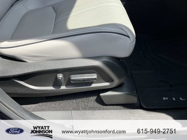 Used 2023 Honda Pilot Elite image 26