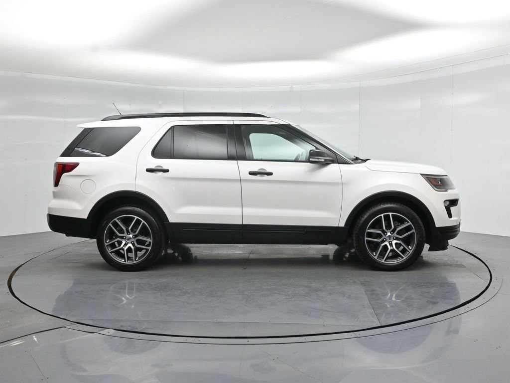 Certified 2018 Ford Explorer Sport image 9