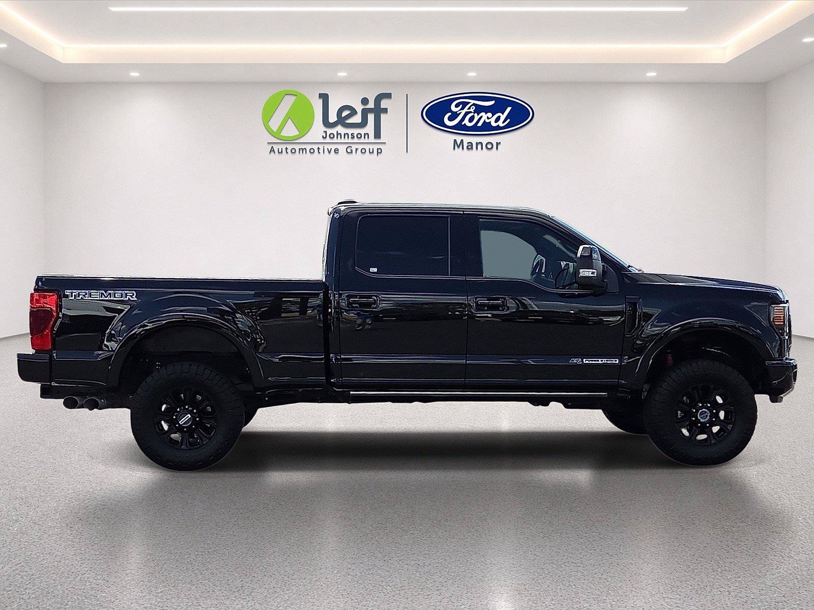 Certified 2022 Ford F250 Lariat w/ Tremor Off-Road Package AWD/4WD image 8