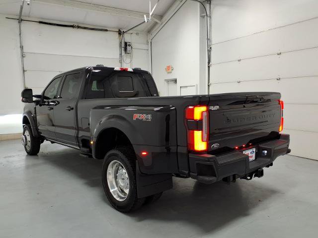 Certified 2026 Ford F450 Platinum w/ FX4 Off-Road Package AWD/4WD image 5