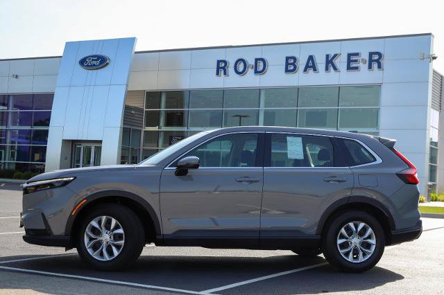 Used 2023 Honda CR-V LX image 3