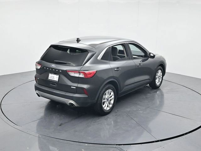 Certified 2020 Ford Escape SE image 40