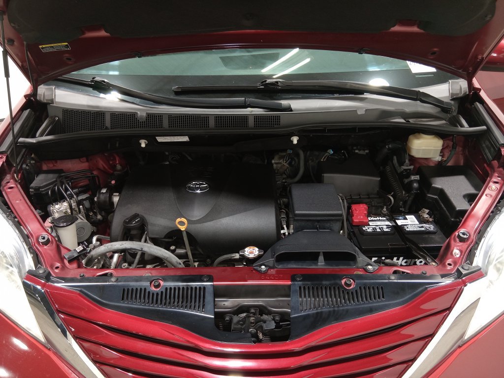 Used 2017 Toyota Sienna LE FWD image 10