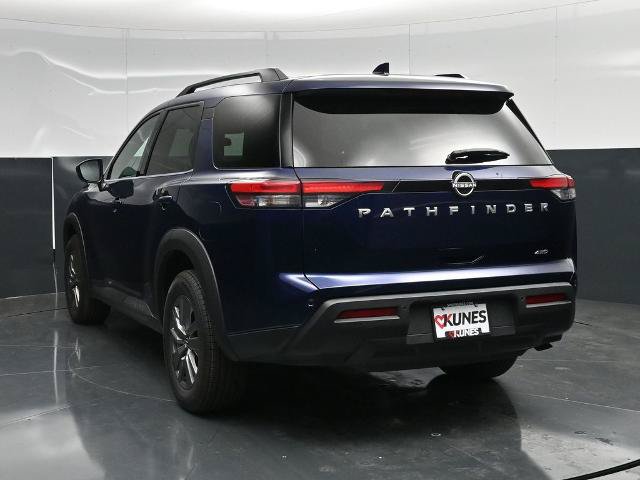 Used 2025 Nissan Pathfinder SV AWD/4WD image 11