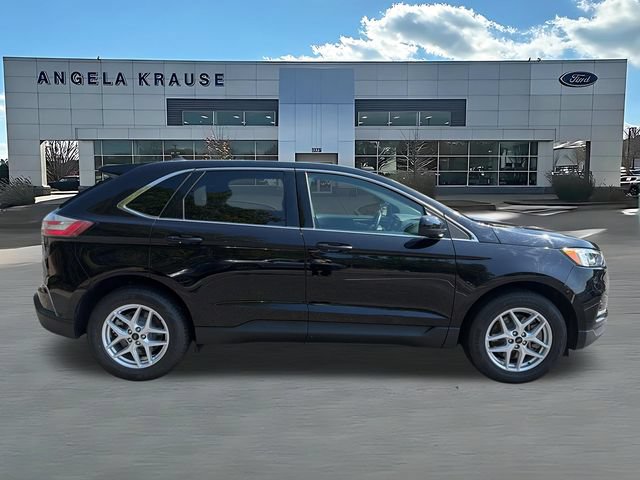 Certified 2024 Ford Edge SEL AWD/4WD image 9