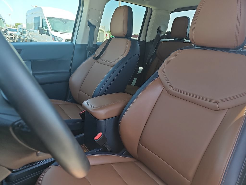 Certified 2024 Ford Maverick Lariat w/ FX4 Off-Road Package AWD/4WD image 14