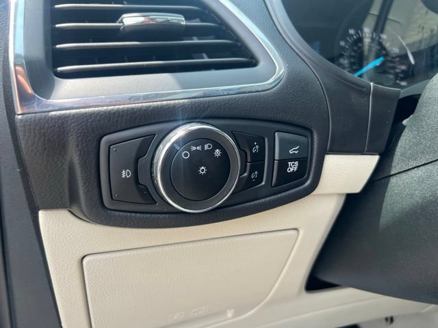 Certified 2023 Ford Edge Titanium w/ Equipment Group 301A AWD/4WD image 9