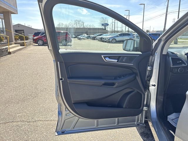 Certified 2022 Ford Edge SEL w/ Convenience Package image 12