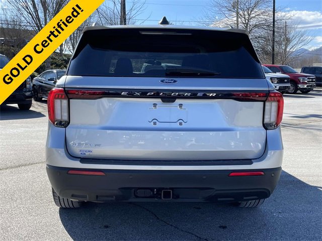 Certified 2025 Ford Explorer Active image 4