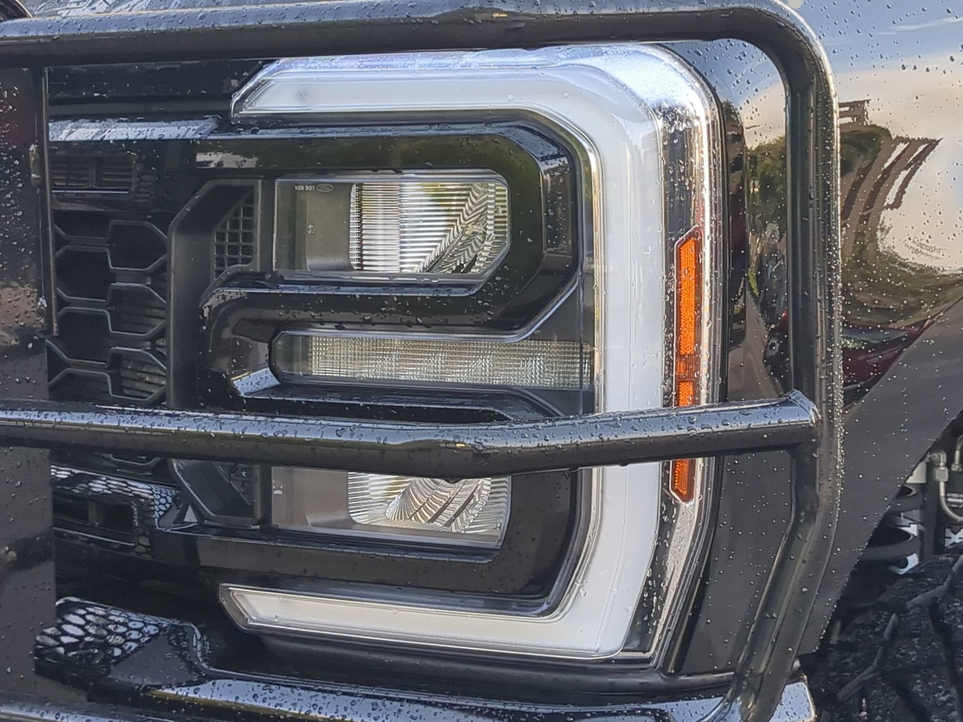 Certified 2025 Ford F250 Lariat w/ Black Appearance Package AWD/4WD image 44