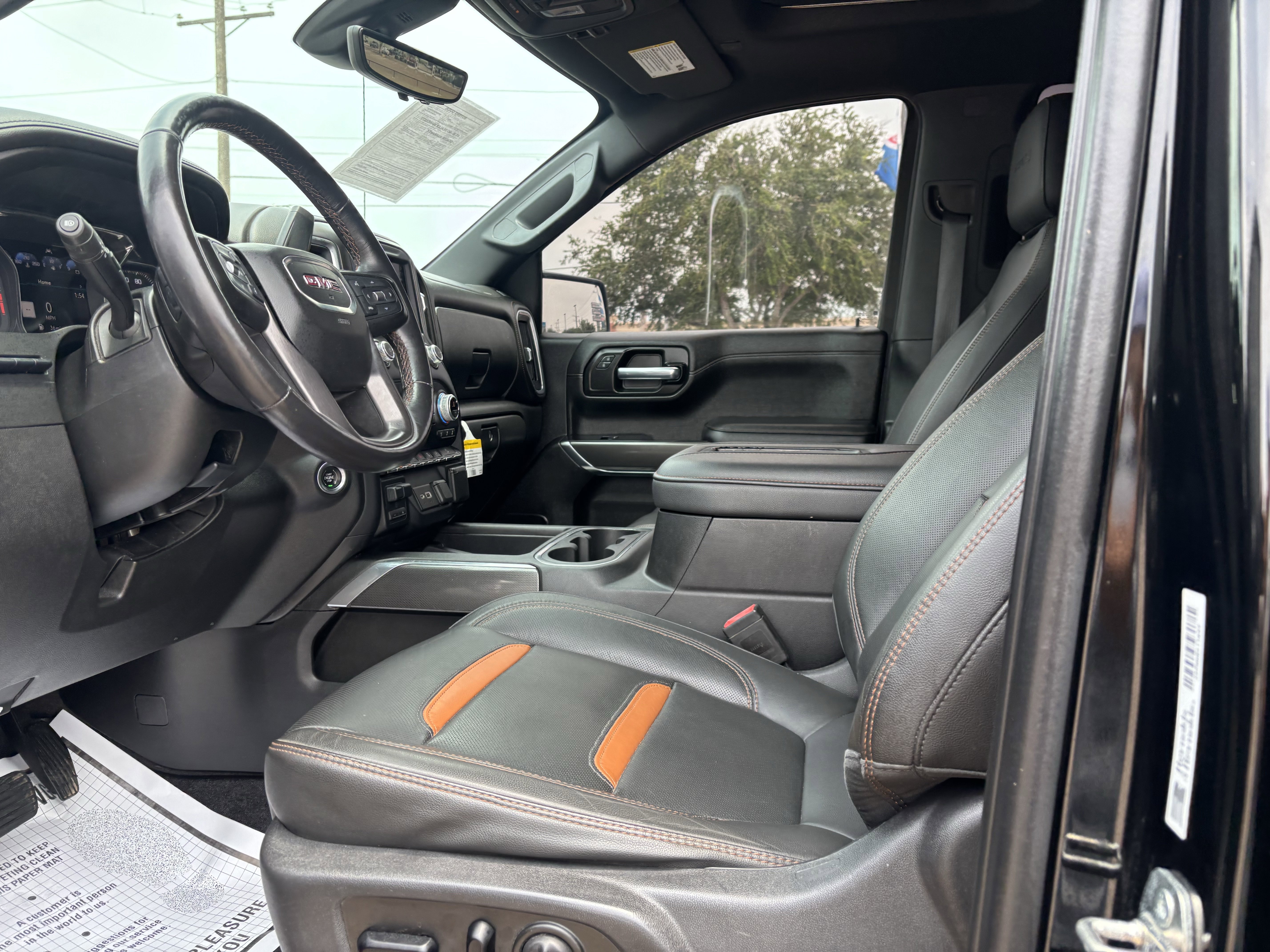 Used 2020 GMC Sierra 1500 AT4 w/ AT4 Premium Package AWD/4WD image 10
