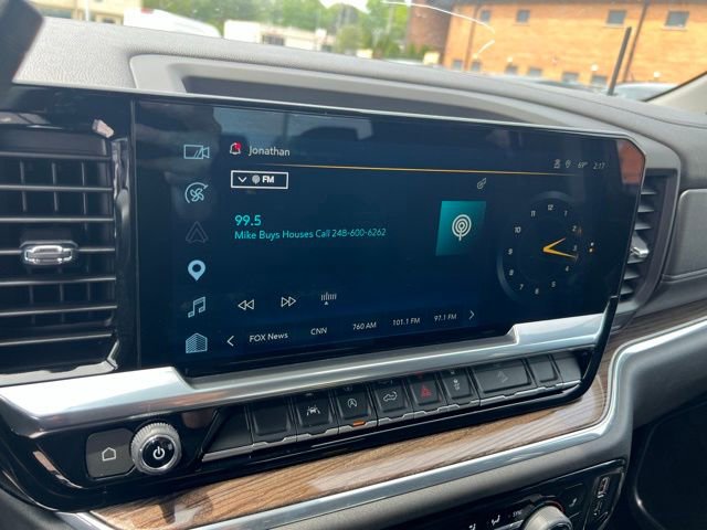 Used 2023 Chevrolet Silverado 1500 RST AWD/4WD image 12