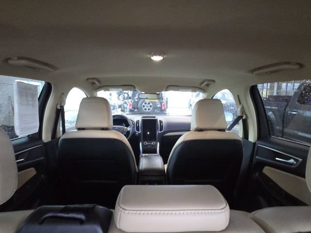 Certified 2024 Ford Edge SEL w/ Convenience Package image 17