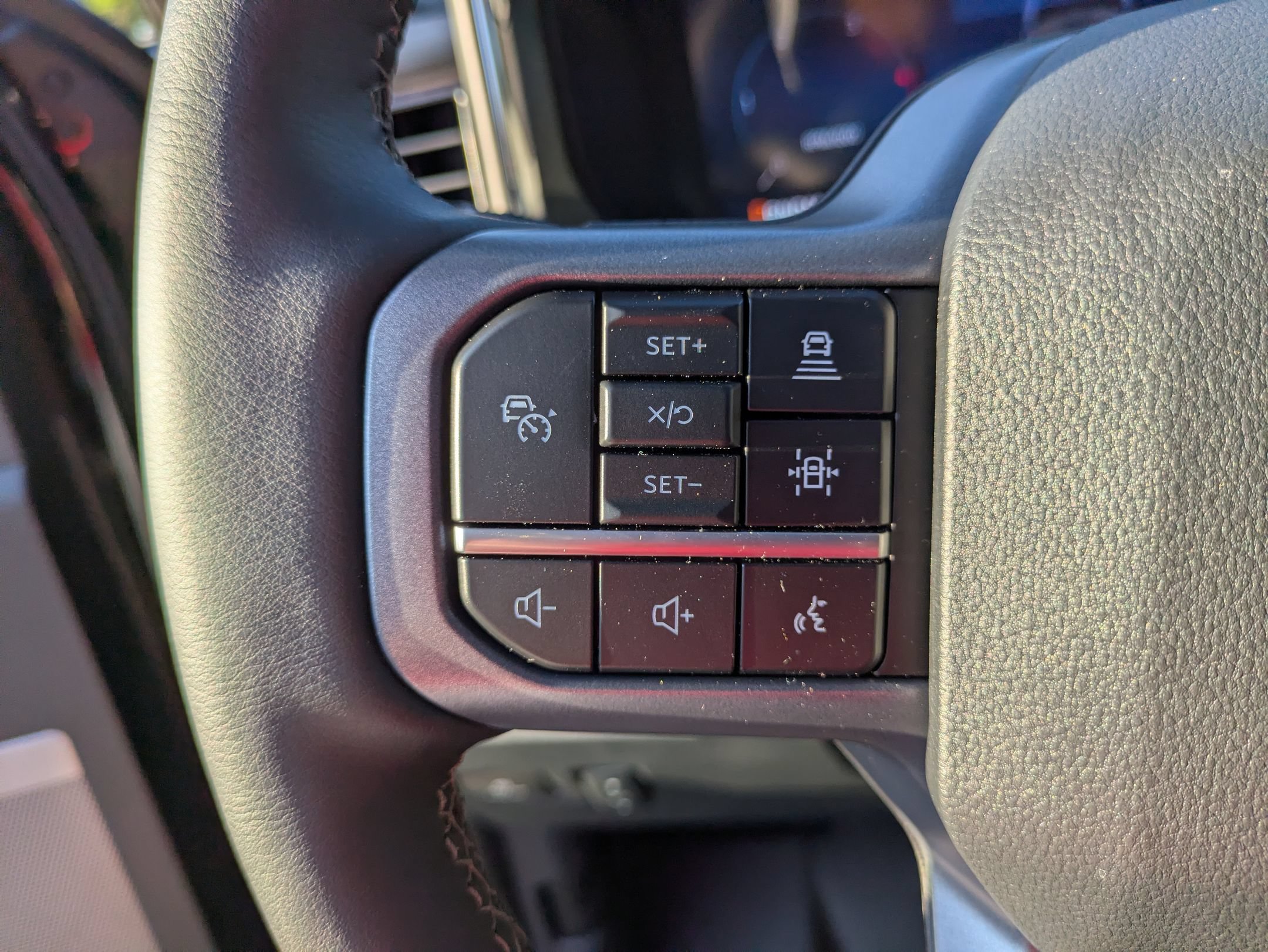 Certified 2026 Ford F350 Lariat w/ Lariat Ultimate Package AWD/4WD image 18