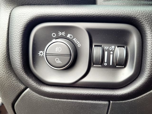 Used 2022 RAM 3500 Laramie image 15