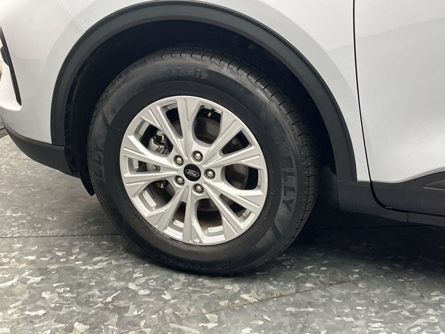 Certified 2025 Ford Escape Active AWD/4WD image 27