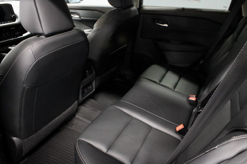 Used 2023 Nissan Rogue SL w/ SL Premium Package AWD/4WD image 22