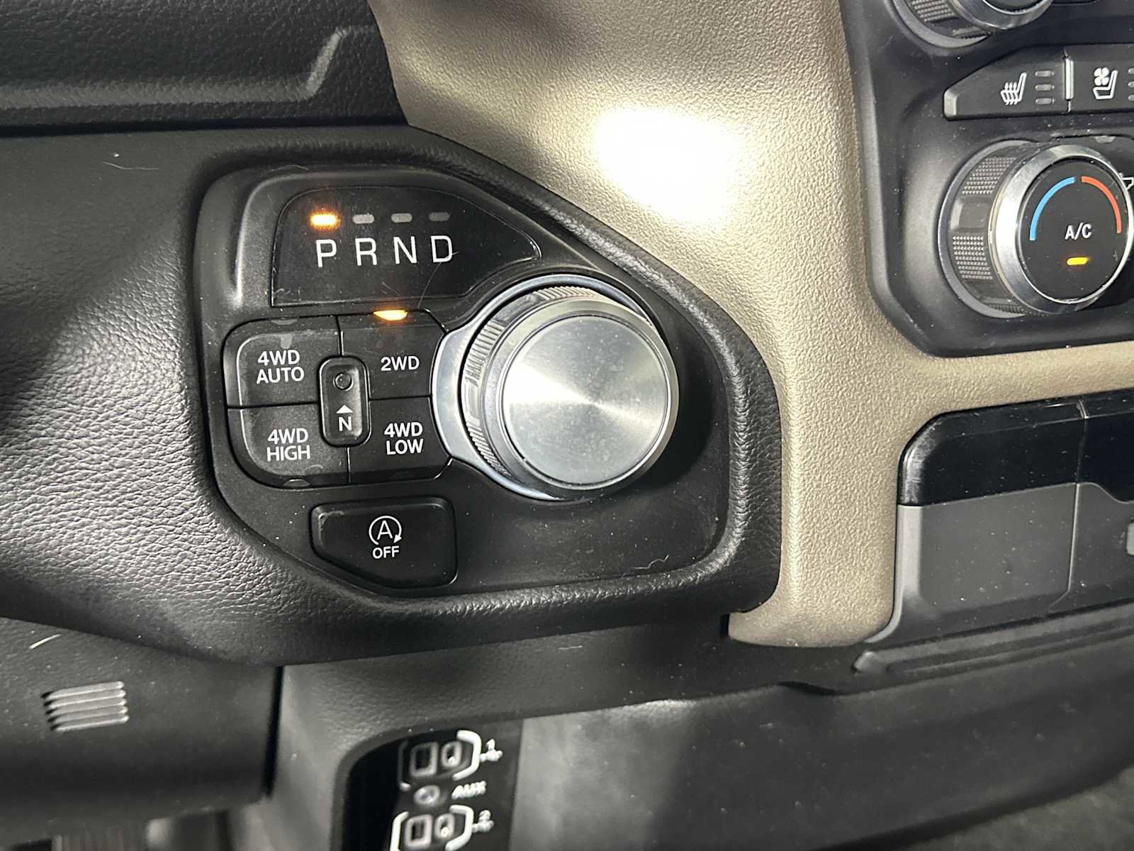 Used 2022 RAM 1500 Laramie image 30