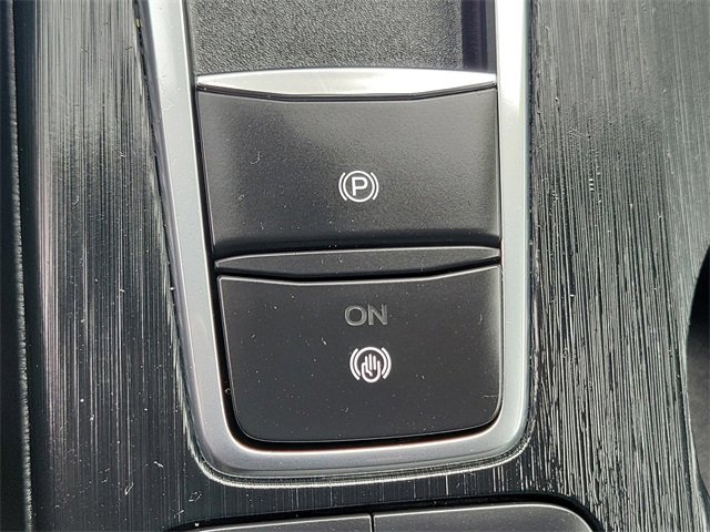 Certified 2025 Ford Escape ST-Line image 17