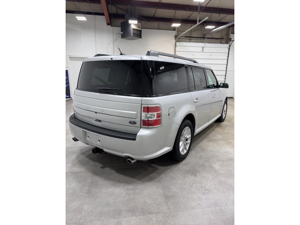 Certified 2018 Ford Flex SE FWD image 6