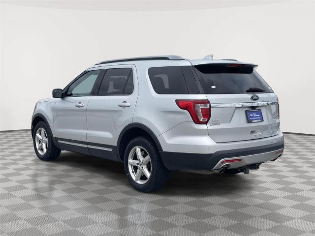Certified 2017 Ford Explorer XLT AWD/4WD image 9
