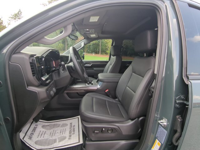 Used 2026 Chevrolet Silverado 2500 LTZ w/ Trail Boss Package AWD/4WD image 14