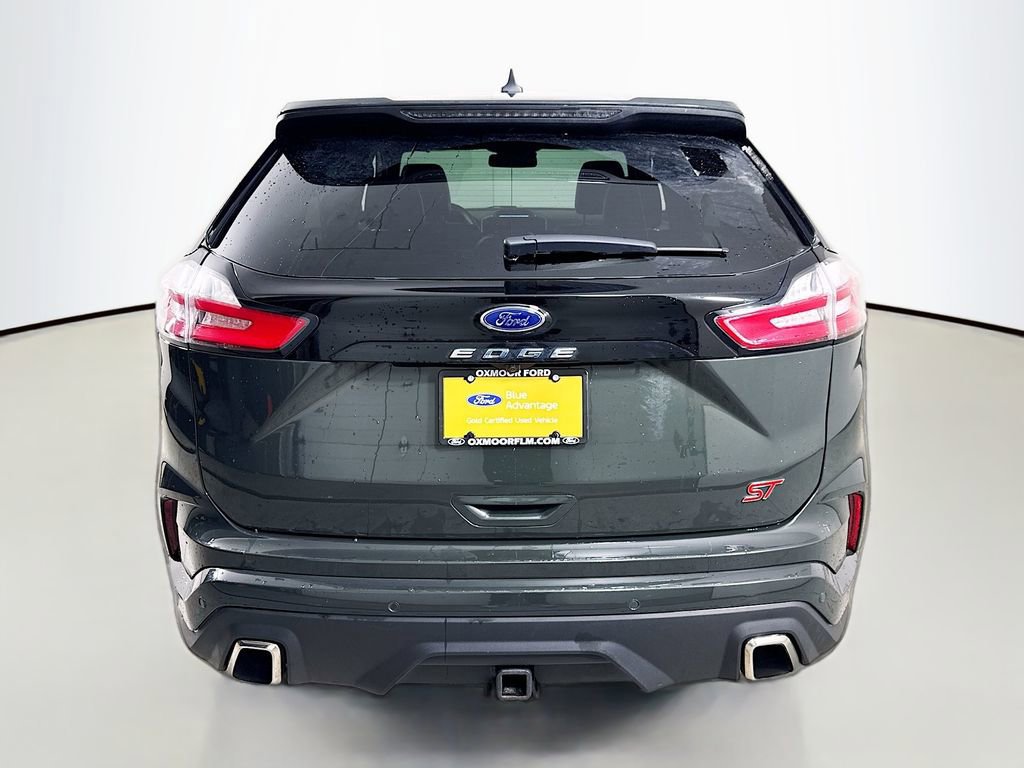 Certified 2022 Ford Edge ST w/ Equipment Group 401A image 4