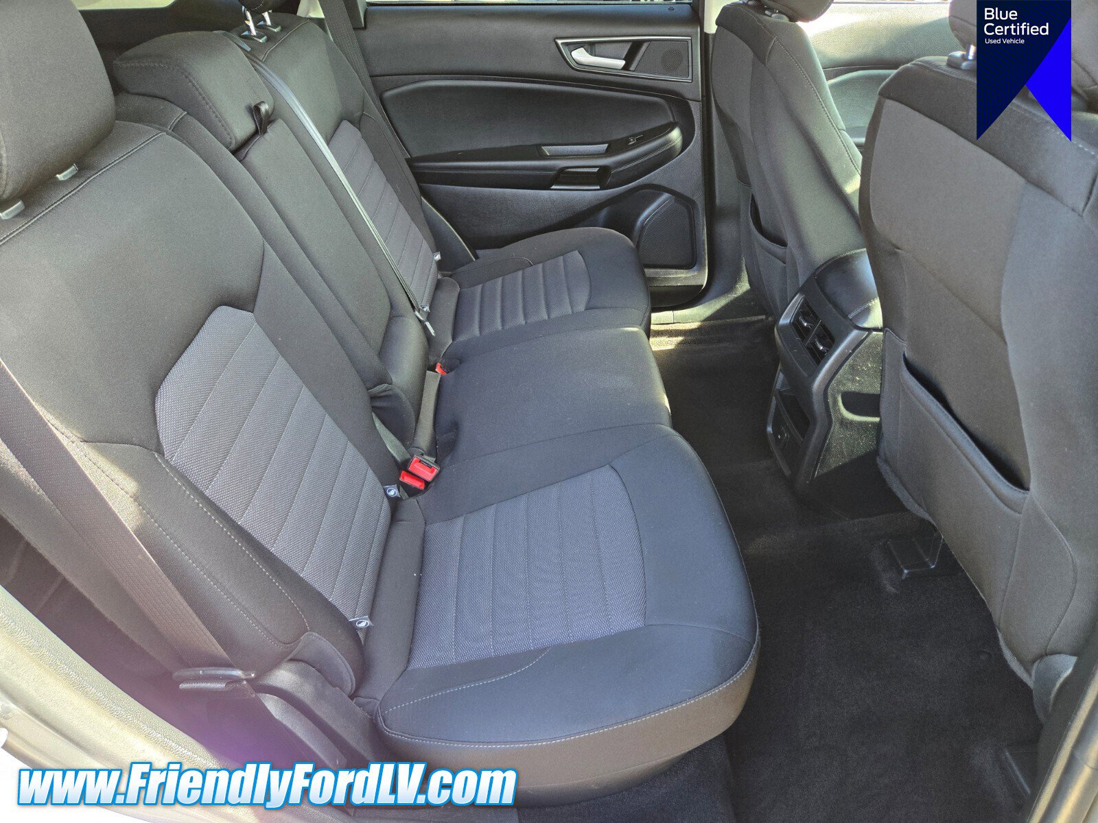 Certified 2020 Ford Edge SE image 14