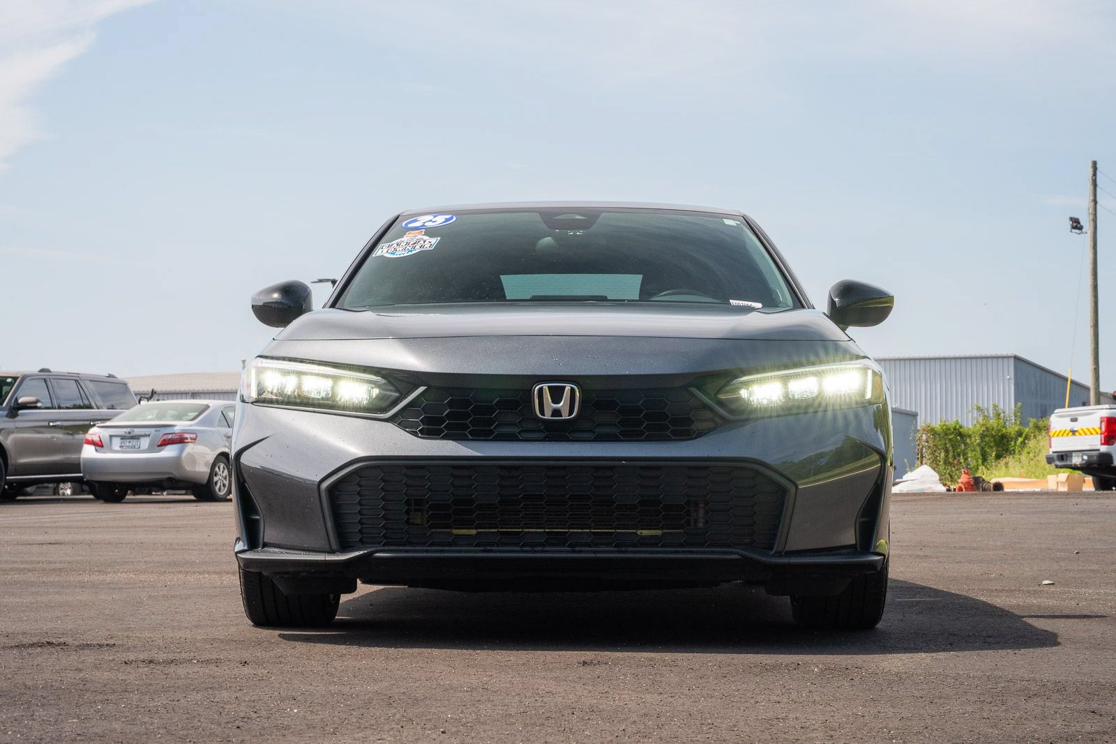 Used 2025 Honda Civic Sport image 2