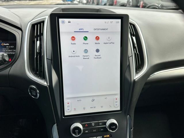 Certified 2022 Ford Edge Titanium image 19