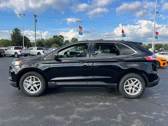 Certified 2024 Ford Edge SEL w/ Convenience Package AWD/4WD image 4