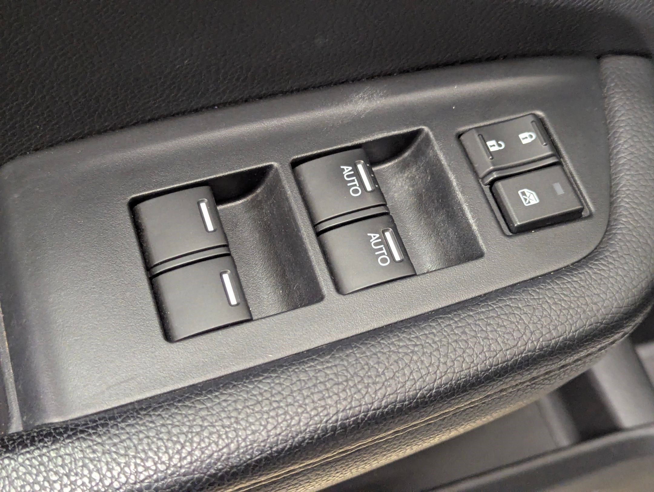 Used 2022 Honda Pilot Touring image 24