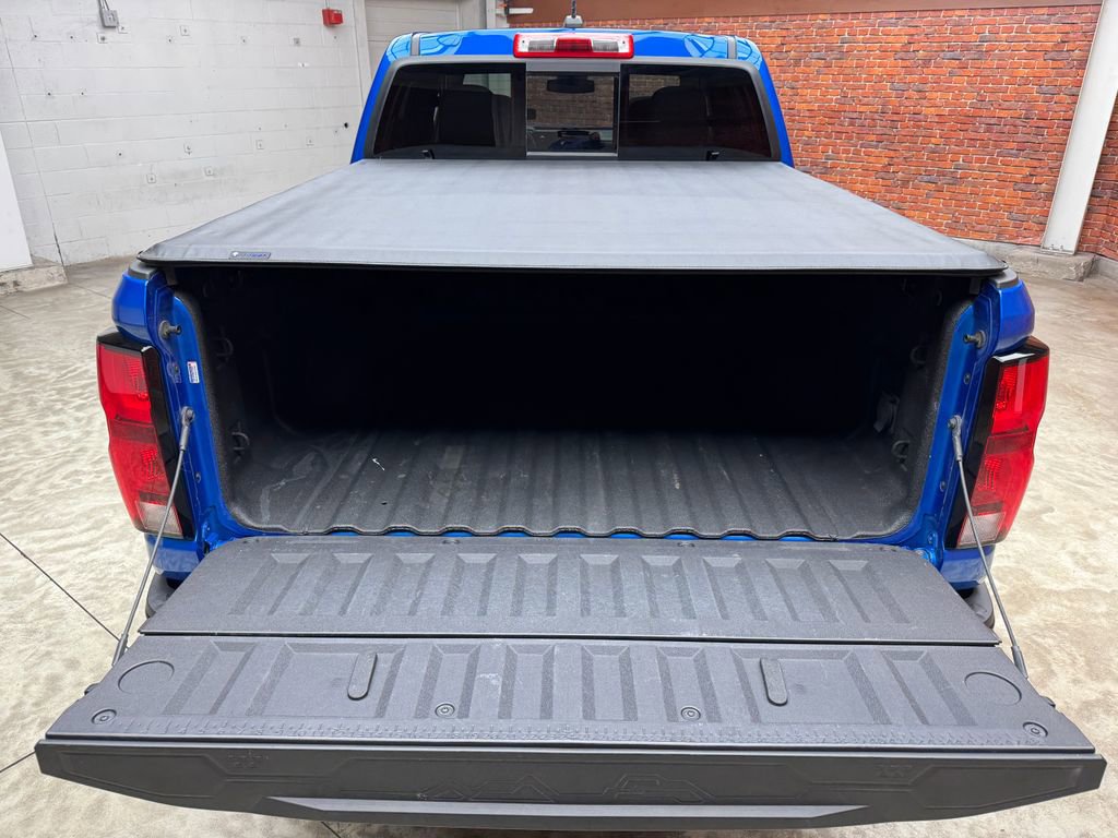 Used 2024 Chevrolet Colorado Z71 w/ Z71 Convenience Package 2 image 32