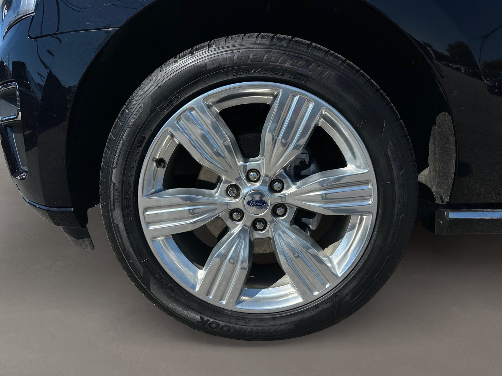 Certified 2023 Ford Expedition Platinum RWD image 10
