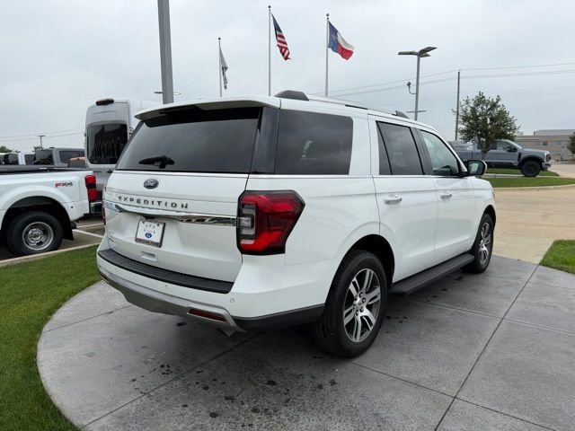 Certified 2024 Ford Expedition Limited RWD image 6