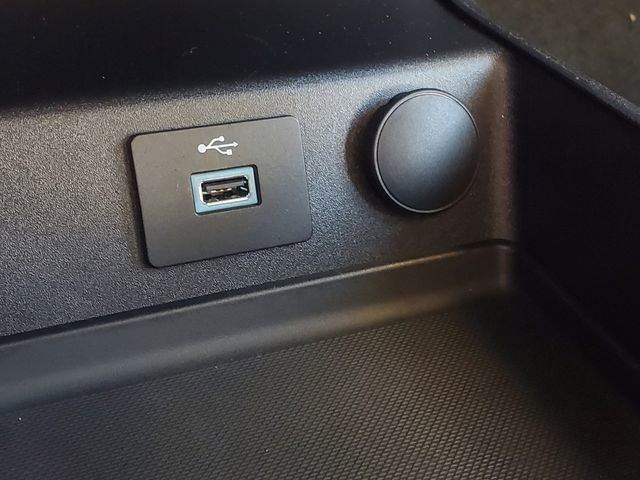 Certified 2018 Ford Fusion S image 20