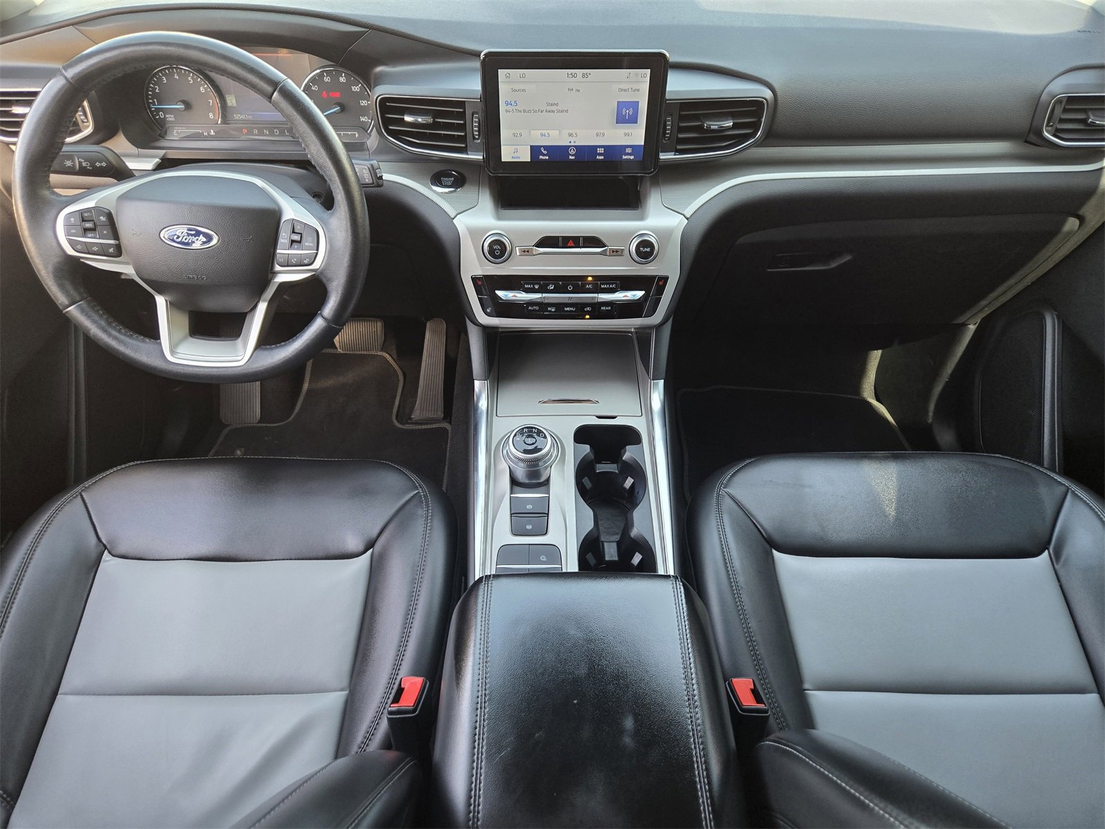 Certified 2022 Ford Explorer XLT w/ Equipment Group 202A image 25