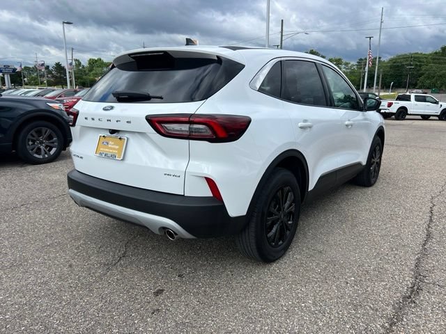 Certified 2023 Ford Escape Active AWD/4WD image 4