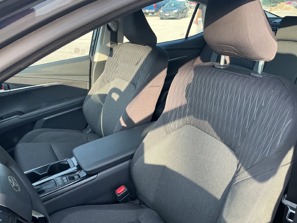Used 2026 Toyota Camry LE FWD image 22