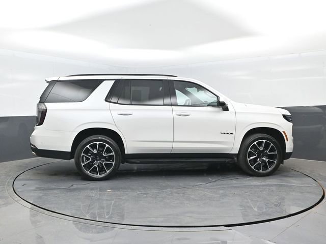 Used 2025 Chevrolet Tahoe RST w/ Comfort Package AWD/4WD image 3