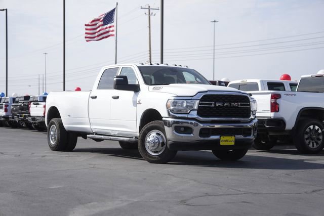 Used 2024 RAM 3500 Big Horn image 2