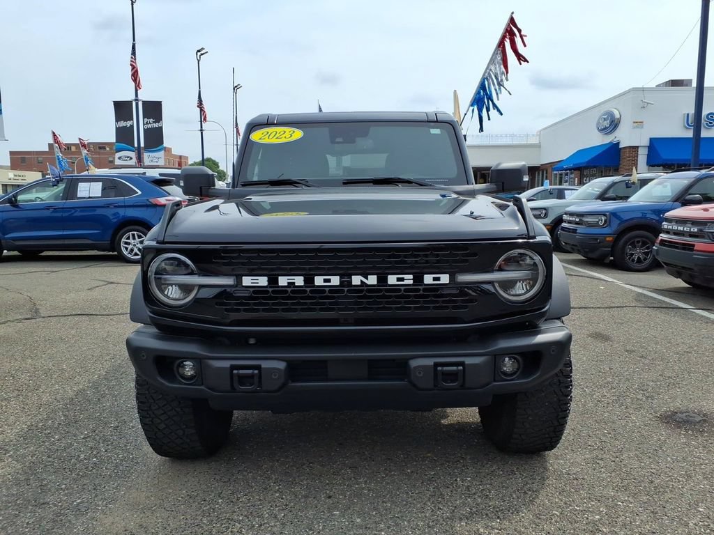 Certified 2023 Ford Bronco Wildtrak AWD/4WD image 3