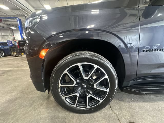 Used 2023 Chevrolet Tahoe RST w/ Luxury Package AWD/4WD image 23