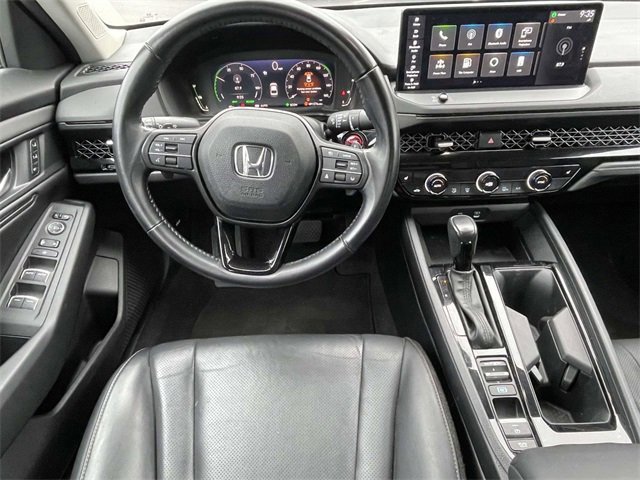 Used 2023 Honda Accord EX-L image 9
