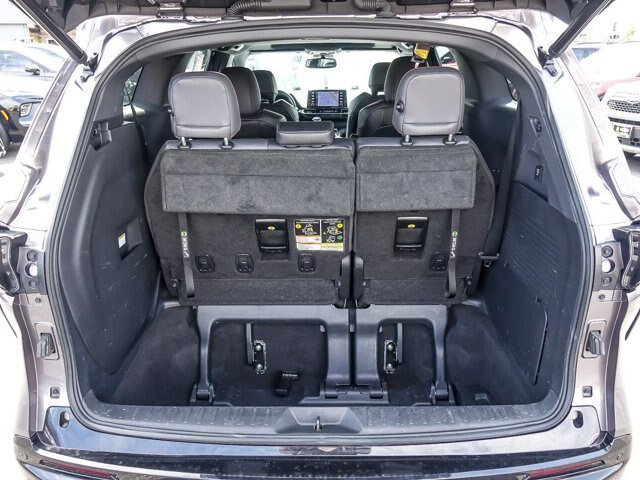 Used 2021 Toyota Sienna XSE w/ XSE Plus Package AWD/4WD image 31