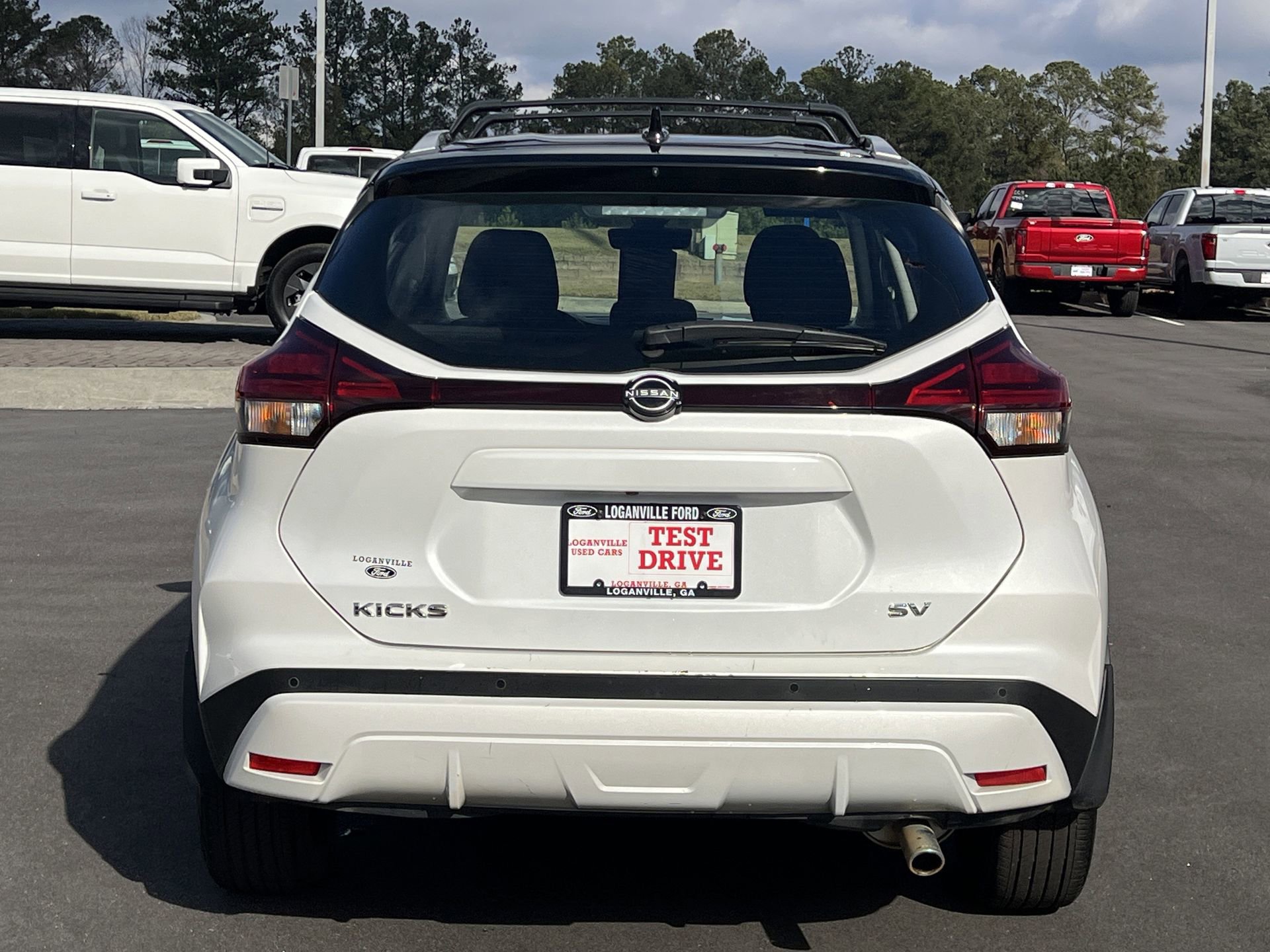 Used 2024 Nissan Kicks SV w/ Interior Electronics Package image 24