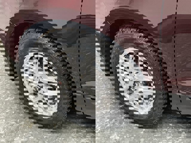 Certified 2024 Ford Edge SEL w/ Convenience Package image 40